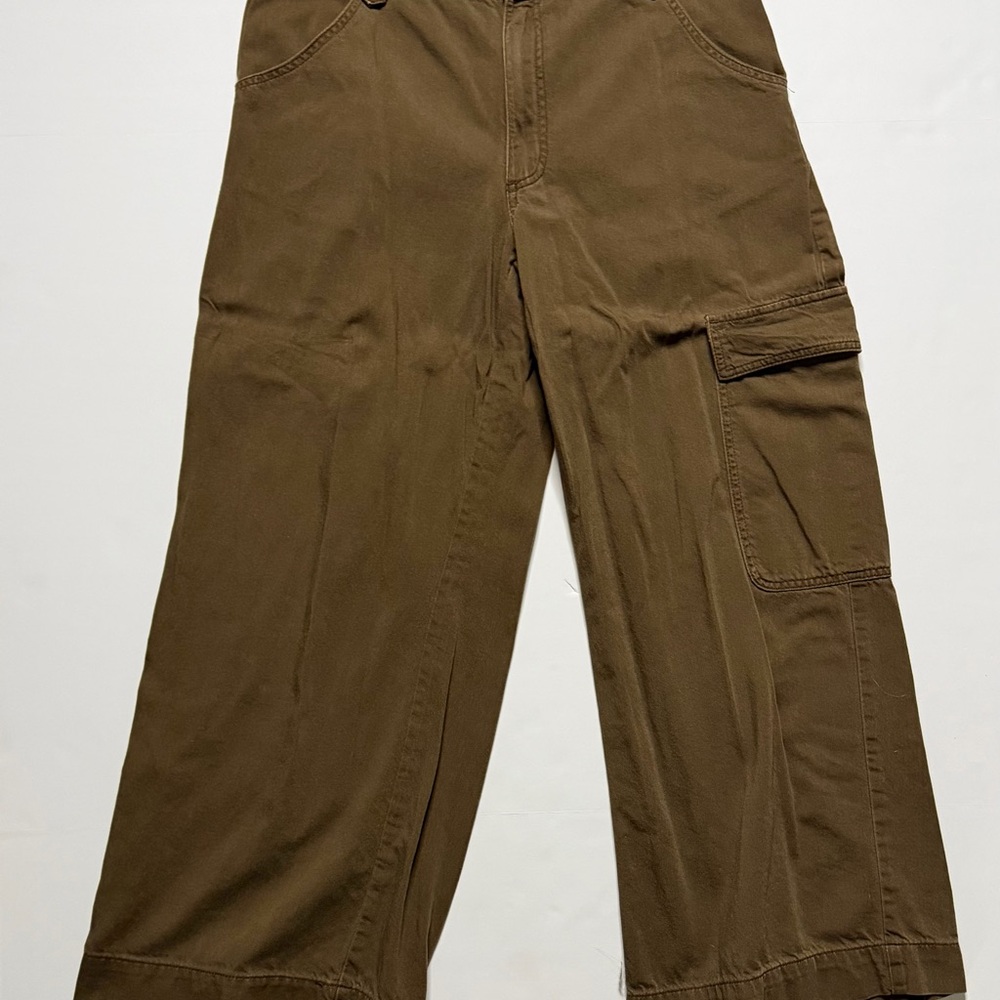 Time and Tru Women's Tan Cargo Pants Size 16